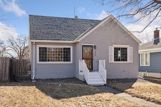 796 Lexington Pkwy N, Saint Paul, MN 55104