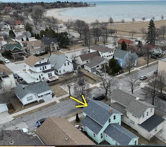 325 Washington Ct, Sheboygan, WI 53081