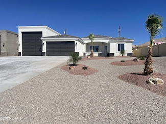 3127 Iroquois Bay, Lake Havasu City, AZ 86404