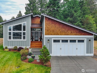 46 Port Townsend Bay Dr, Port Hadlock-Irondale, WA 98339