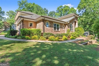 5816 Chamblee Dunwoody Rd, Atlanta, GA 30338