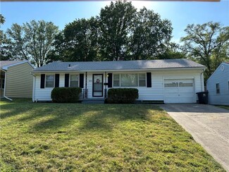 2916 Appleton Ave, Independence, MO 64052
