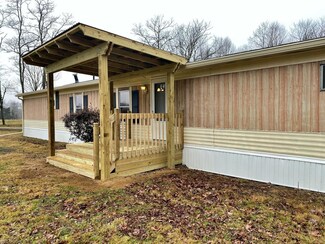 17255 Hogan Hill Rd, Moores Hill, IN 47032