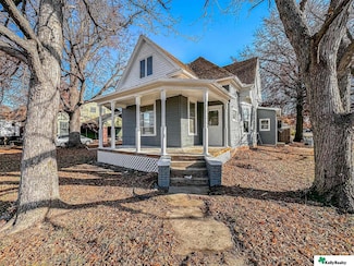 406 N 7th St, Seward, NE 68434