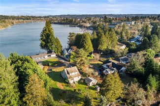 2035 Taft Ave, Bremerton, WA 98312
