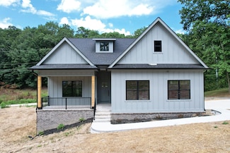 4027 Bow St, Cleveland, TN 37312