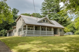 8720 E 150 S, Knox, IN 46534