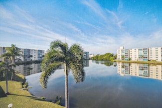 131 SE 3rd Ave Unit 302, Dania, FL 33004
