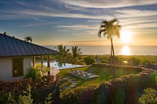 75-652 Hualalai Rd, Kailua-Kona, HI 96740