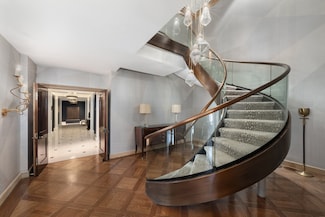 15 W 53rd St Unit PH, New York, NY 10019