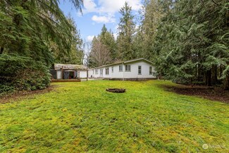5145 NE Hendrickson Rd, Poulsbo, WA 98370