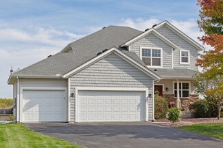 2003 Amberg Ct, Chaska, MN 55318