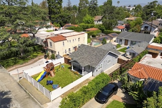 11101 Sarah St, North Hollywood, CA 91602