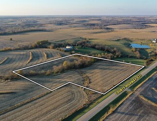 00 County Highway S31 Hwy, Milo, IA 50166