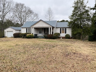600 E Ridgewood Rd, Jasper, AL 35504