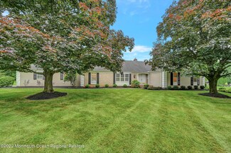 75 Carriage Hill Dr, Colts Neck, NJ 07722