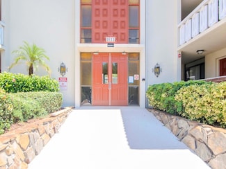 2612 Pearce Dr Unit 304, Clearwater, FL 33764