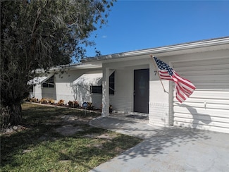 710 Aqui Esta Dr, Punta Gorda, FL 33950