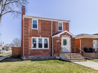 6251 N Kildare Ave, Chicago, IL 60646