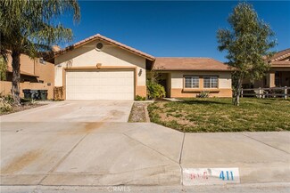 411 Cambridge Dr, San Jacinto, CA 92583