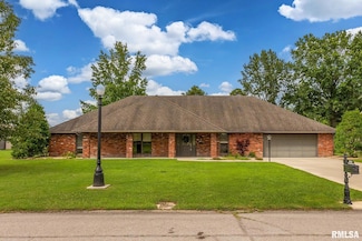 1605 S Eugene Ln, Marion, IL 62959