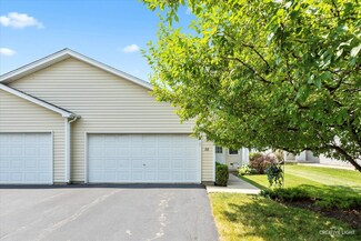 88 Silver Trail Unit 2, North Aurora, IL 60542