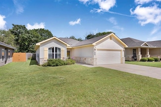 1904 Weston Loop, Kerrville, TX 78028