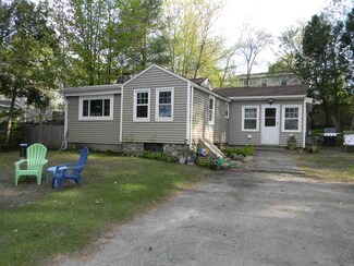 14 Shore Dr, Salem, NH 03079