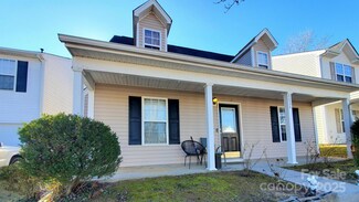 8024 Bronze Pike Dr, Charlotte, NC 28273