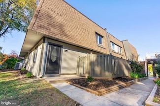 7959 San Leandro Place Unit B, Alexandria, VA 22309