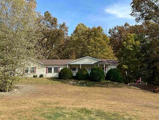 100 Burkwood Hills Ln, Springville, IN 47462