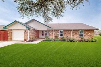 3910 7th St, Sachse, TX 75048