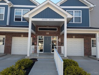 3445 Chestnut Park Ln, Cleves, OH 45002