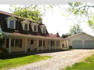 11119 Howe Rd, Akron, NY 14001