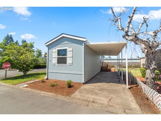 5335 Main St Unit 187, Springfield, OR 97478