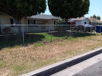 902 E Greenwood Ave, La Habra, CA 90631