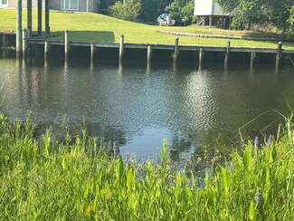 5155 Tampa Dr N, Pearlington, MS 39572