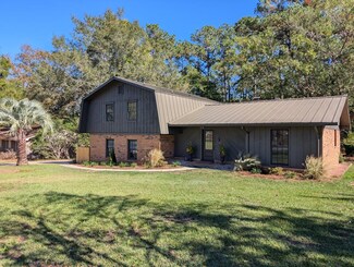 813 Gonzales Dr, Dothan, AL 36305