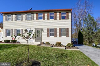 612 Grove Ave, Mohnton, PA 19540