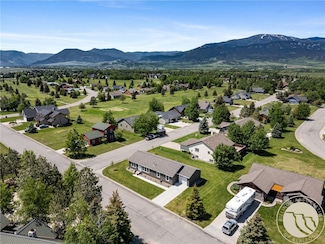 1735 Lazy M St, Red Lodge, MT 59068