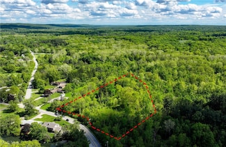 11861 W Edgerton Rd, North Royalton, OH 44133