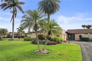 4185 Lakewood Blvd Unit E-12, Naples, FL 34112