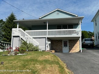 1209 Bank, Dickson City, PA 18519