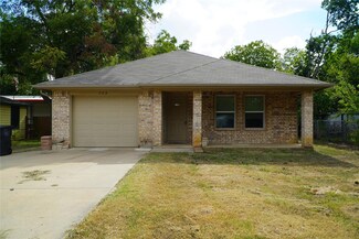 709 N Pendell Ave, Cleburne, TX 76033