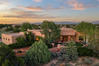 32 Sierra Rosa Loop, Santa Fe, NM 87506
