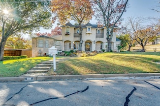 609 W Lee Ave, Weatherford, TX 76086