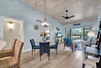 61 Greenbrier St Unit 7-207, Marco Island, FL 34145