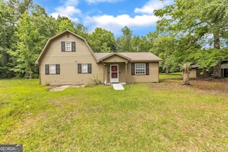 284 Landing Dr, Kingsland, GA 31548