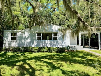 22 Colonel Estill Ave, Savannah, GA 31406