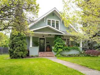 615 E 7th St, Moscow, ID 83843